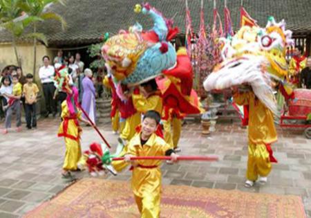 lion dance, mooncake, Mid-Autumn Festival
