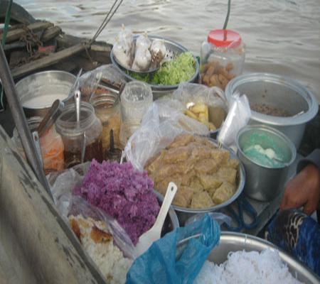 Discover Can Tho by boat