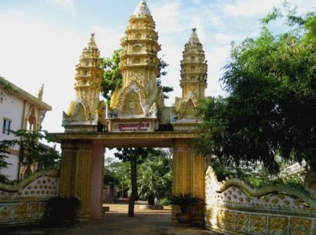 Nodol pagoda - in Tra Vinh province