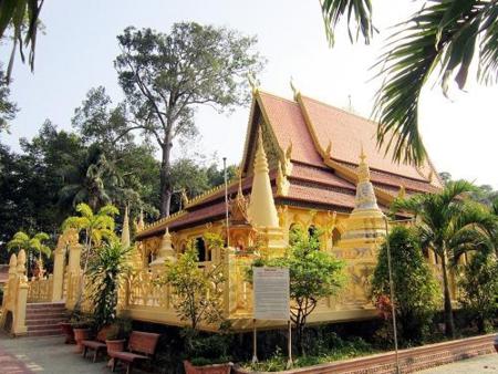 The Ang Pagoda -Tra Vinh Province