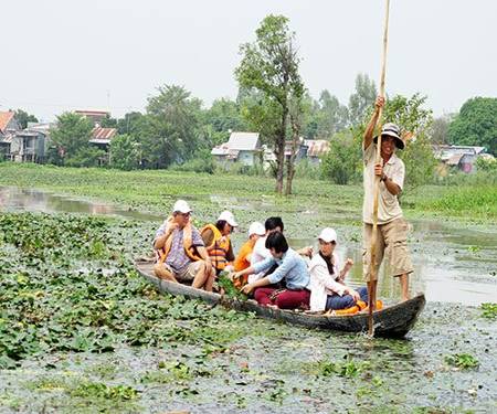 The Mekong Delta in flooding season