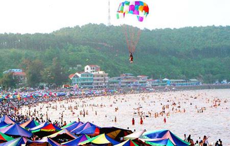 Travel news: Do Son Sea Tourism Festival 2013