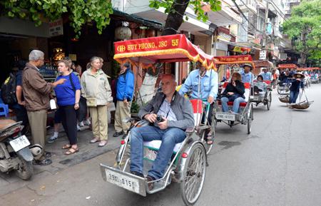 Construction culinary street in the Ha Noi’s Old Quarter